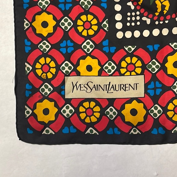 Multicolored Print Hand Rolled Scarf - Picture 4 of 10